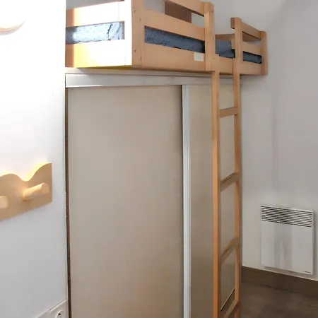 Vue A 30 M² Avec Terrasse Апартаменты Порнише