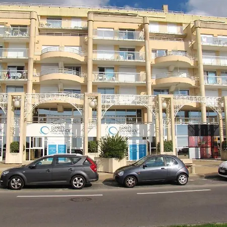 Vue A 30 M² Avec Terrasse Apartment *