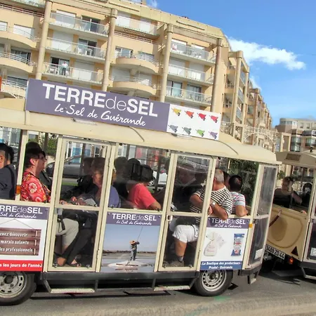 Vue A 30 M² Avec Terrasse *
