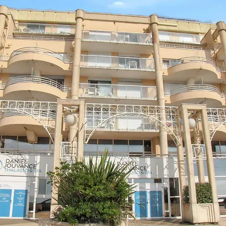 Vue A 30 M² Avec Terrasse