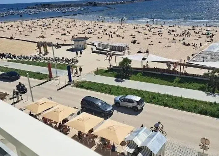 Vue A 30 M² Avec Terrasse Pornichet