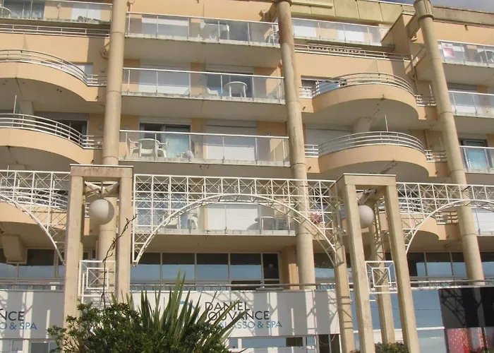 Vue A 30 M² Avec Terrasse